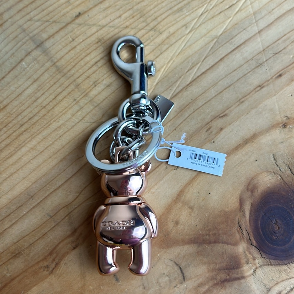 Coach bear keychain - Picture 6 of 7